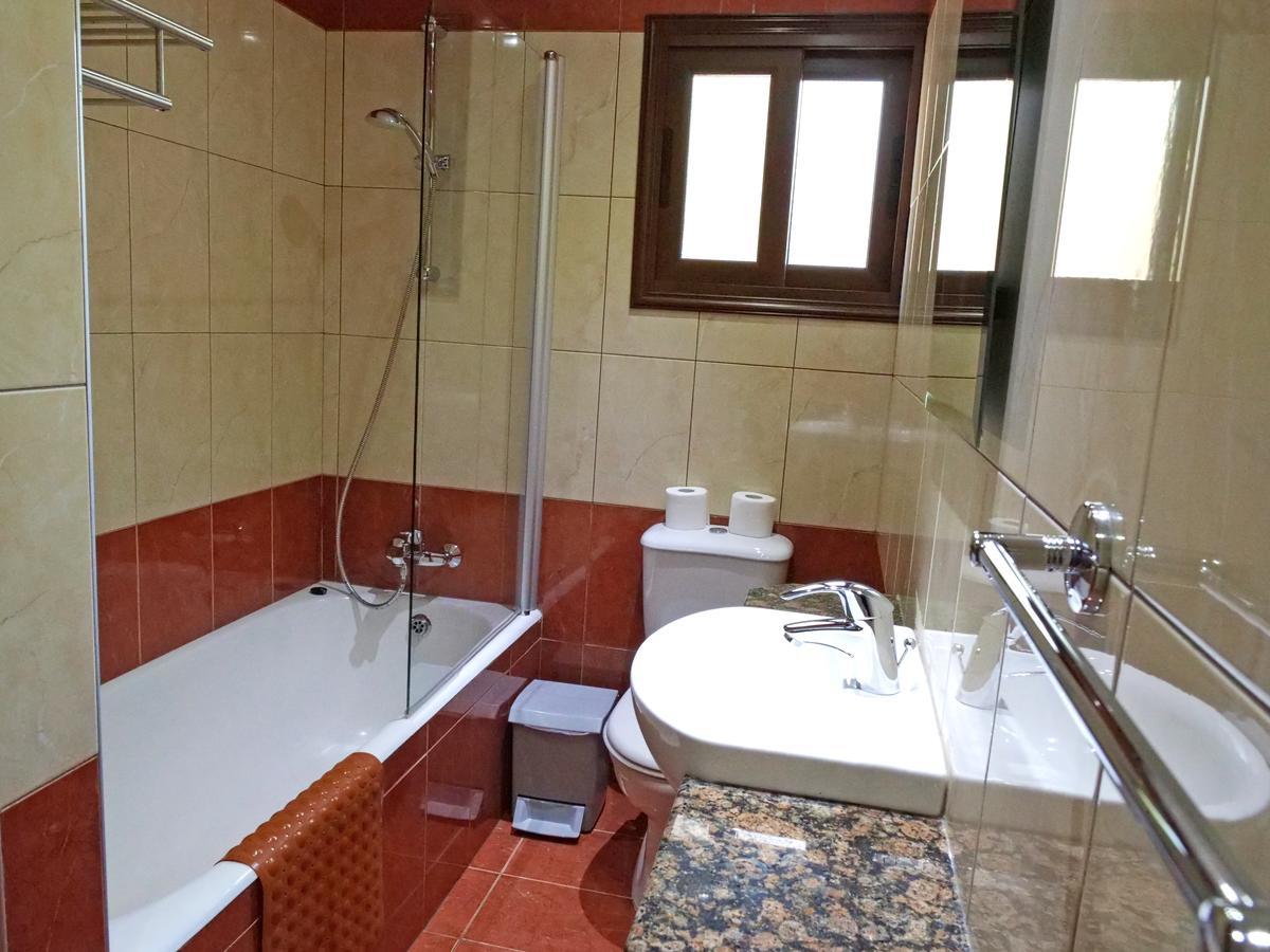 Amethyst Napa Annex Apartments Ajía Nápa Eksteriør bilde